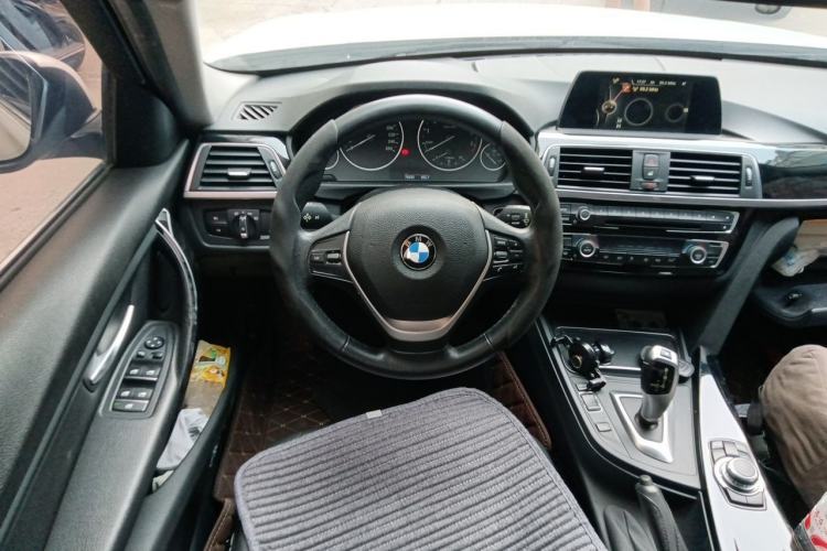 Used BMW 3 Series 2016 320Li Fashion Model Steering Wheel