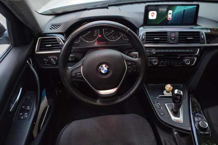 Used BMW 3 Series 2016 316Li Fashion Model Steering Wheel