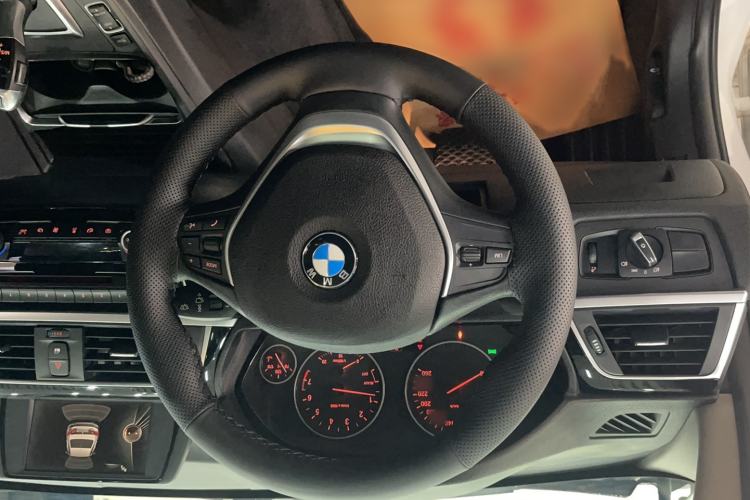 Used BMW 3 Series 2016 320Li Ambition Model Steering Wheel