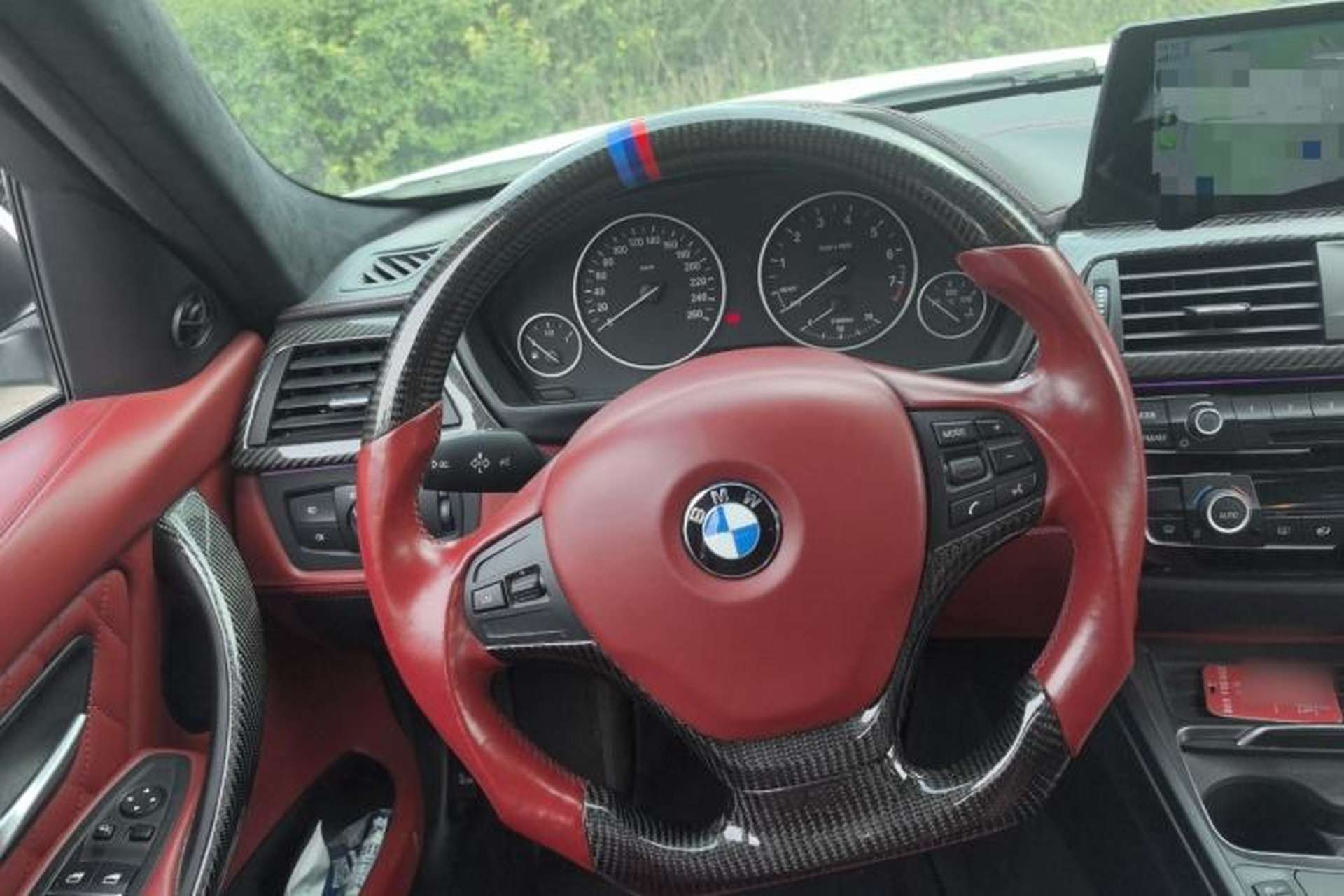 Used BMW 3 Series 2016 320i Fashion Model Steering Wheel