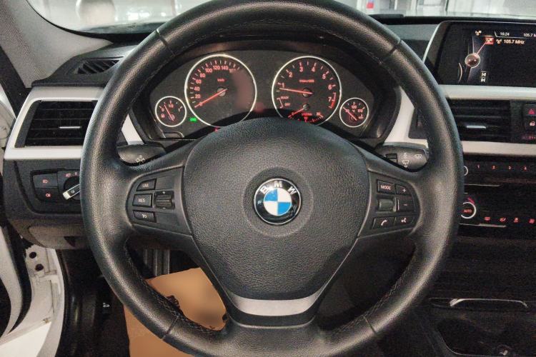 Used BMW 3 Series 2016 320Li Ambition Model Steering Wheel