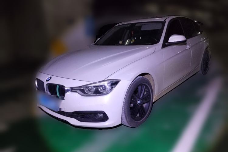 Used BMW 3 Series 2016 320i Fashion Model Guazi used car, China used car export, Used car for sale, Used  cars, Cheapest cars for sale