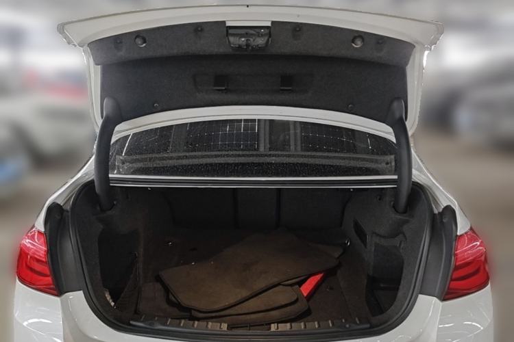 Used BMW 3 Series 2016 320Li Fashion Model Trunk