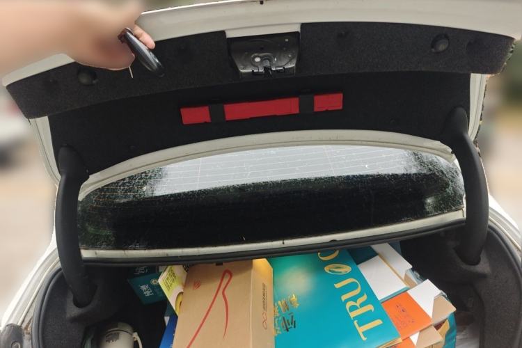 Used BMW 3 Series 2016 316Li Fashion Model Trunk