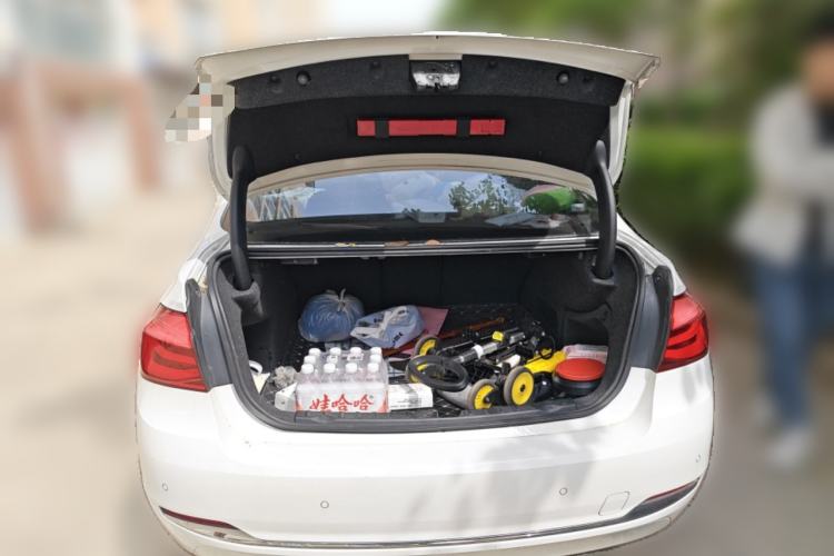 Used BMW 3 Series 2016 320Li Fashion Model Trunk