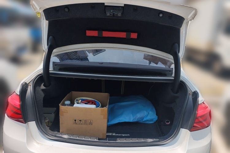 Used BMW 3 Series 2016 320Li Ambition Model Trunk
