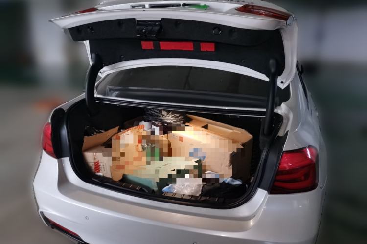 Used BMW 3 Series 2016 320Li Ambition Model Trunk