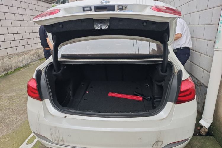 Used BMW 3 Series 2016 320Li Ambition Model Trunk