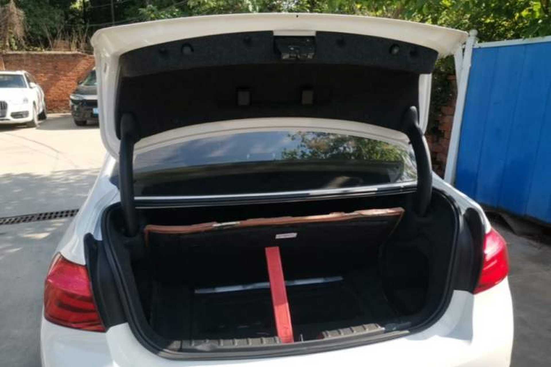 Used BMW 3 Series 2016 320Li Fashion Model Trunk