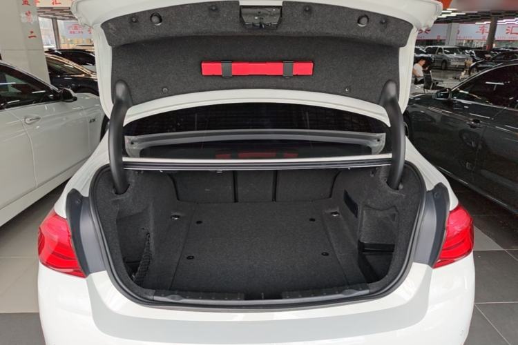 Used BMW 3 Series 2016 320Li Ambition Model Trunk