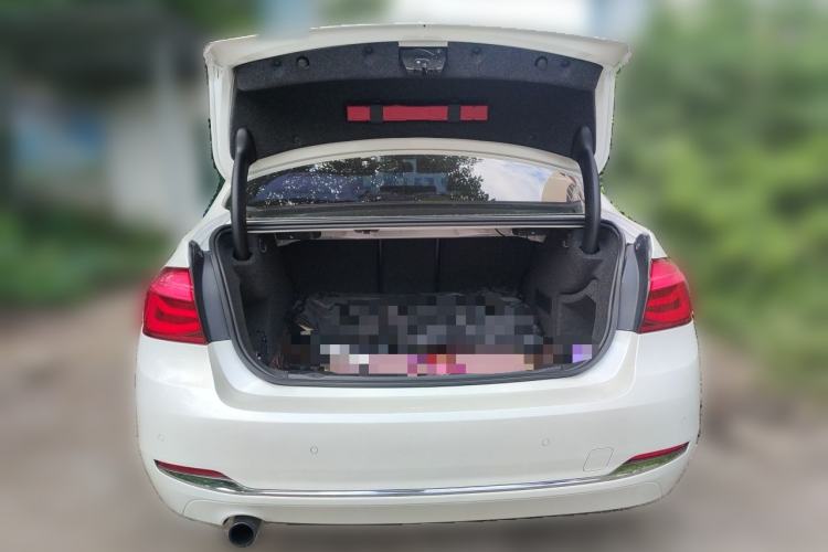 Used BMW 3 Series 2016 316Li Fashion Model Trunk
