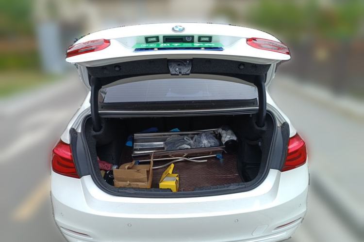 Used BMW 3 Series 2016 316i Fashion Model Trunk
