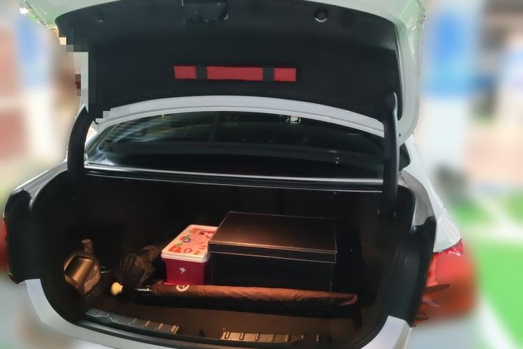 Used BMW 3 Series 2016 316i Fashion Model Trunk