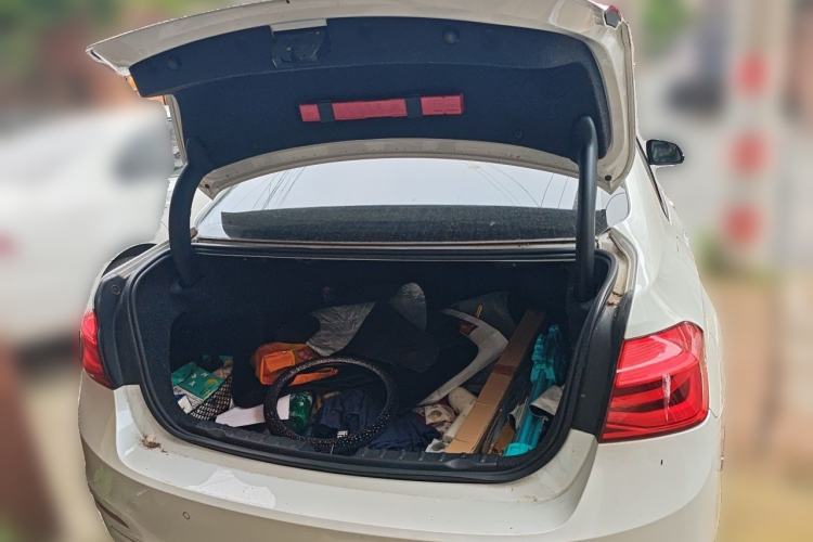 Used BMW 3 Series 2016 320i Fashion Model Trunk