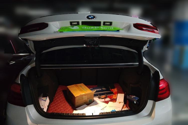 Used BMW 3 Series 2016 316Li Fashion Model Trunk