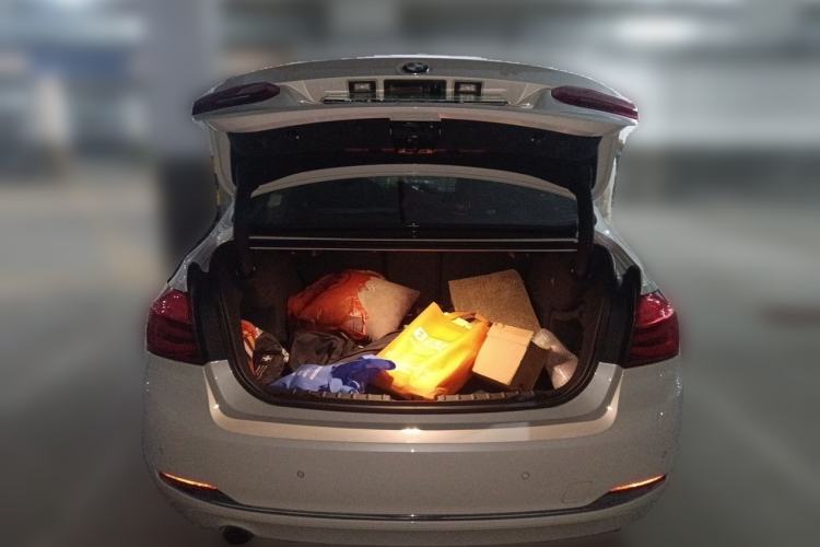 Used BMW 3 Series 2016 320Li Fashion Model Trunk