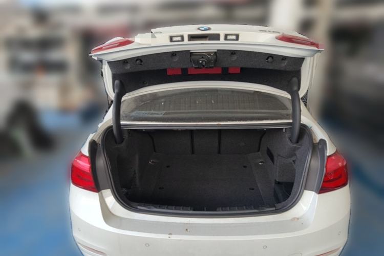 Used BMW 3 Series 2016 316i Fashion Model Trunk