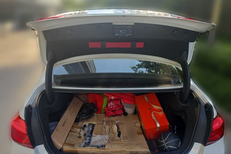 Used BMW 3 Series 2016 320Li Fashion Model Trunk