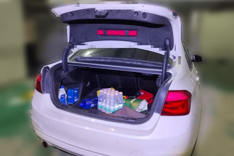 Used BMW 3 Series 2016 320i Fashion Model Trunk