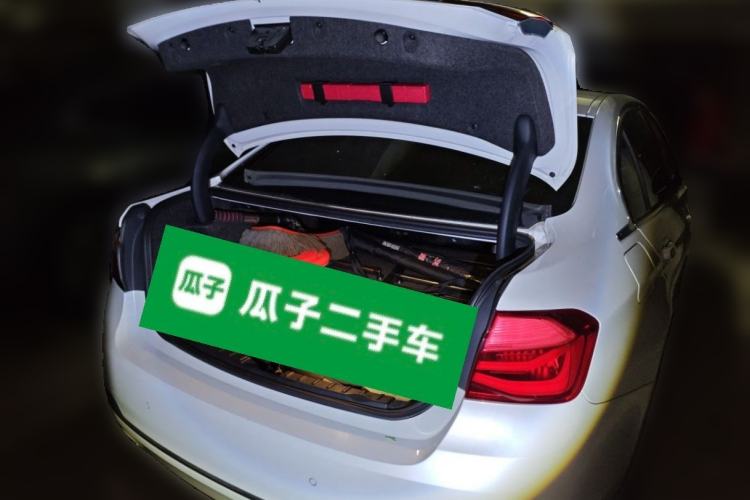 Used BMW 3 Series 2016 320Li Fashion Model Trunk