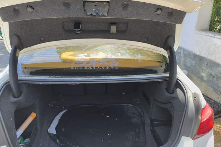 Used BMW 3 Series 2016 320i Fashion Model Trunk