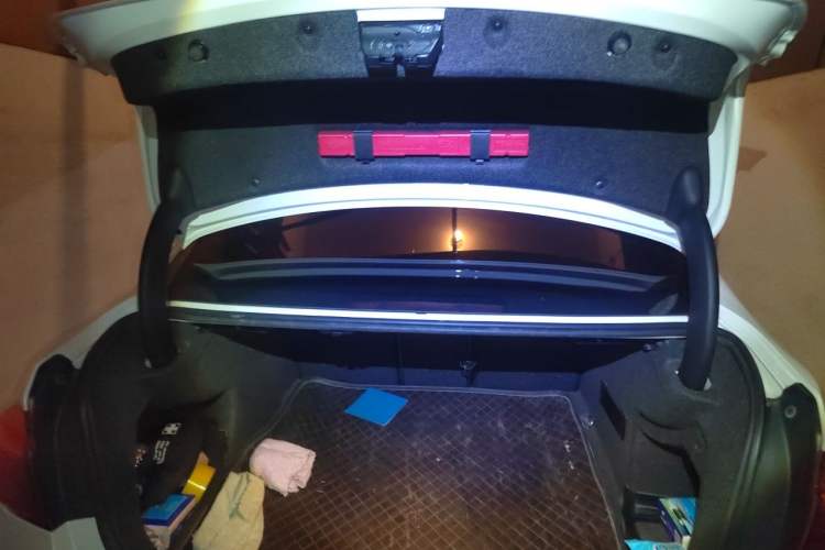 Used BMW 3 Series 2016 320i Fashion Model Trunk