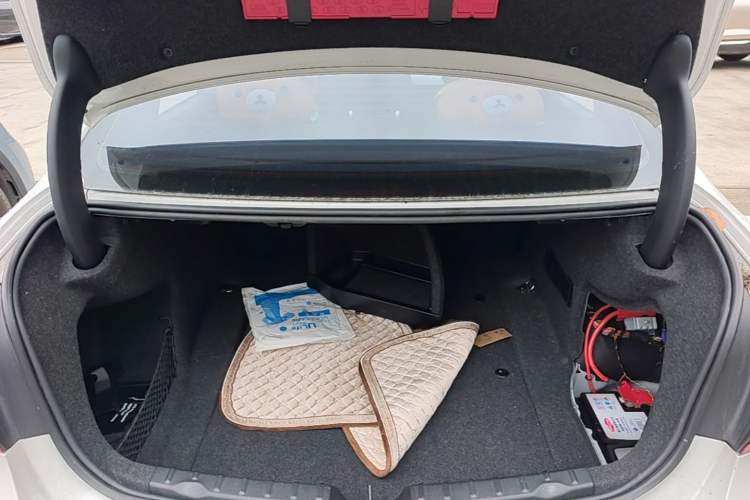 Used BMW 3 Series 2016 320i Fashion Model Trunk