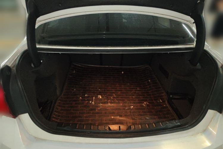 Used BMW 3 Series 2016 320i Fashion Model Trunk