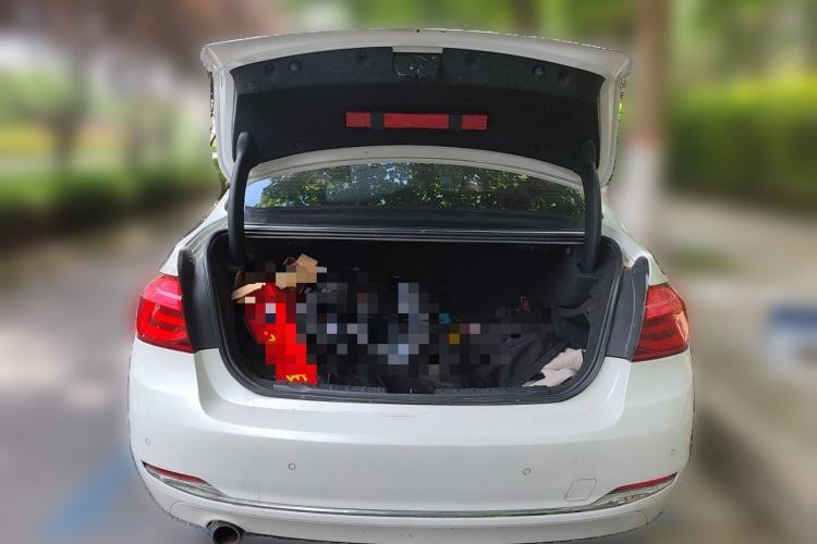 Used BMW 3 Series 2016 320Li Fashion Model Trunk