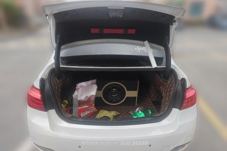 Used BMW 3 Series 2016 320Li Fashion Model Trunk