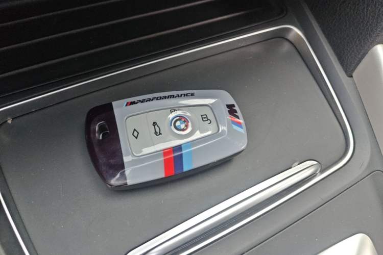 Used BMW 3 Series 2016 320Li Fashion Model Vehicle Key