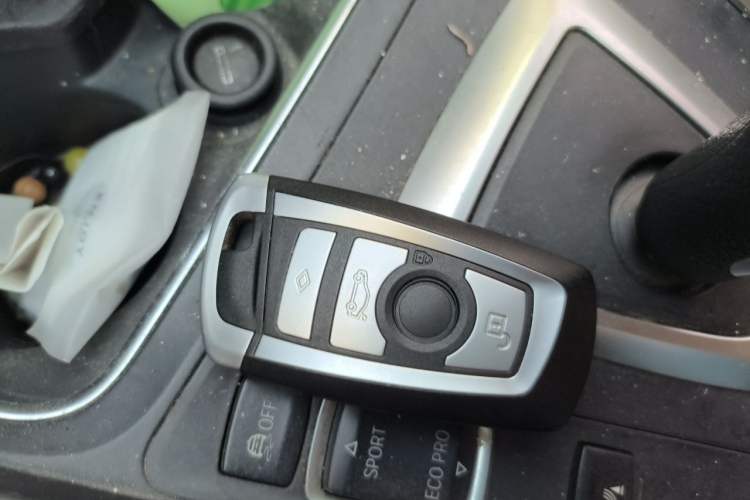 Used BMW 3 Series 2016 320Li Fashion Model Vehicle Key