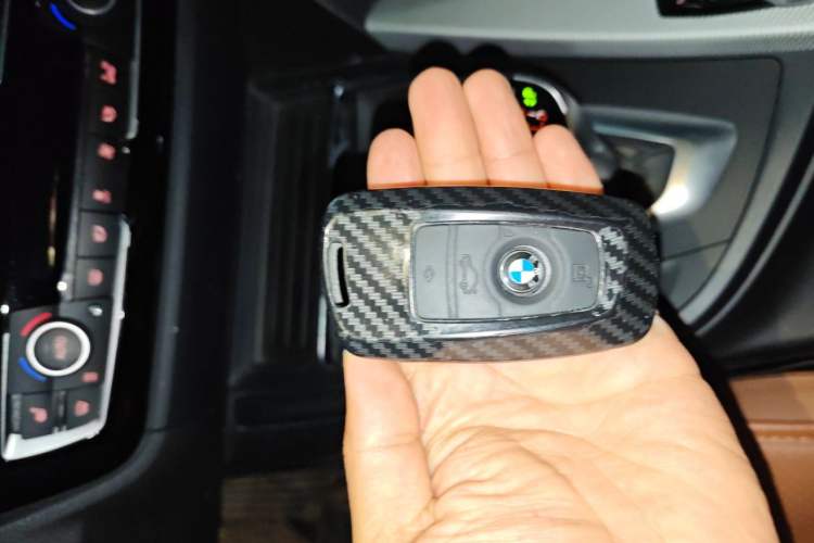 Used BMW 3 Series 2016 328i M Sport Vehicle Key