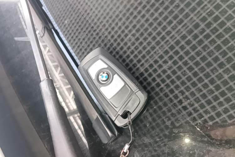 Used BMW 3 Series 2016 320Li Fashion Model Vehicle Key