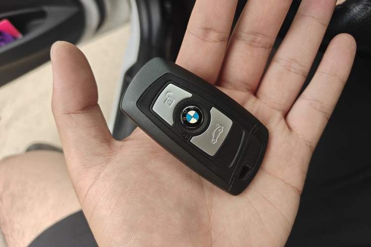 Used BMW 3 Series 2016 320Li Ambition Model Vehicle Key