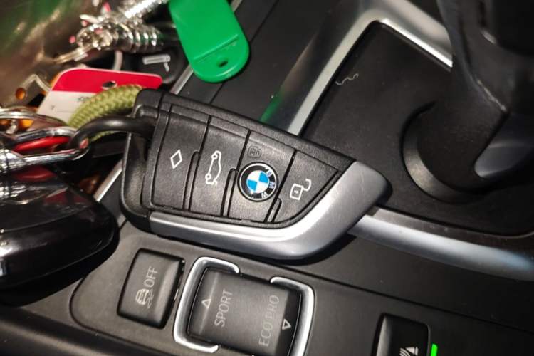 Used BMW 3 Series 2016 320Li Ambition Model Vehicle Key