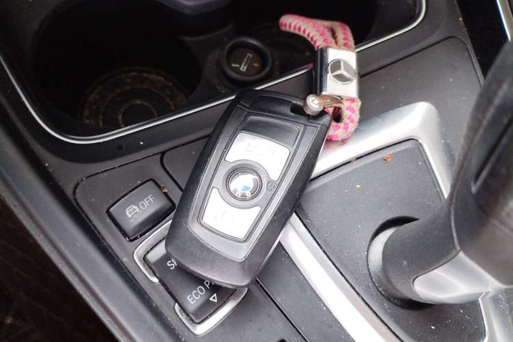 Used BMW 3 Series 2016 320Li Fashion Model Vehicle Key