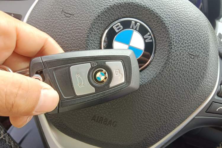 Used BMW 3 Series 2016 320Li Ambition Model Vehicle Key