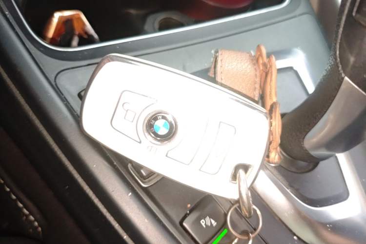 Used BMW 3 Series 2016 320Li Ambition Model Vehicle Key