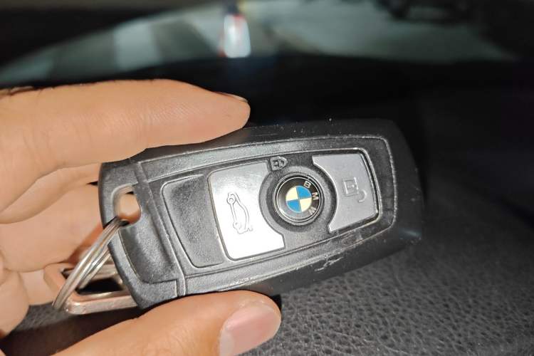 Used BMW 3 Series 2016 320Li Fashion Model Vehicle Key