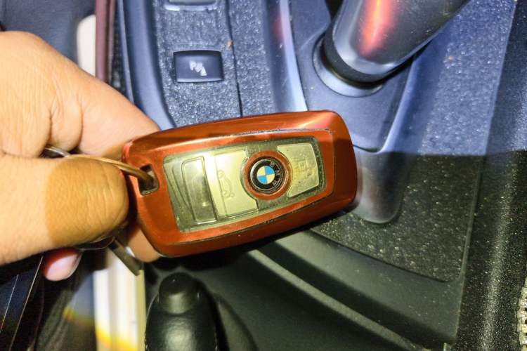 Used BMW 3 Series 2016 316Li Fashion Model Vehicle Key