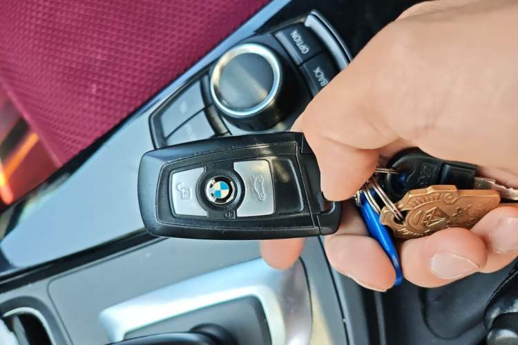Used BMW 3 Series 2016 320Li Ambition Model Vehicle Key