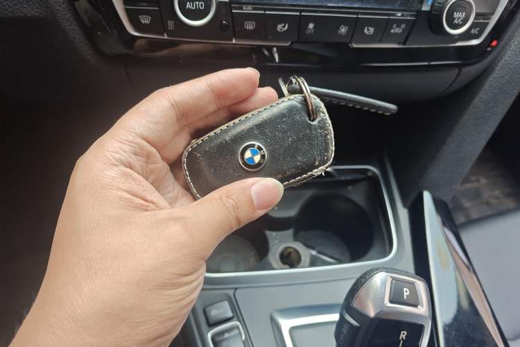 Used BMW 3 Series 2016 320Li Ambition Model Vehicle Key