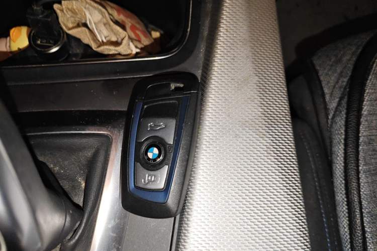 Used BMW 3 Series 2016 320i M Sport Vehicle Key