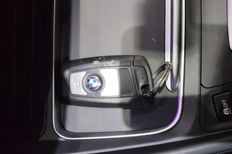 Used BMW 3 Series 2016 320Li Ambition Model Vehicle Key