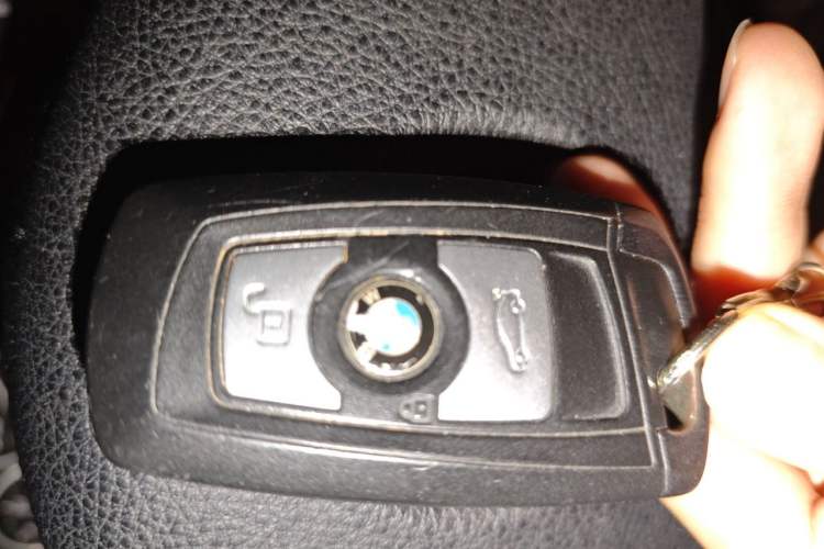 Used BMW 3 Series 2016 320Li Fashion Model Vehicle Key