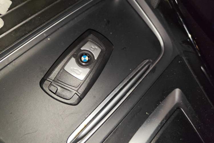 Used BMW 3 Series 2016 320Li Fashion Model Vehicle Key