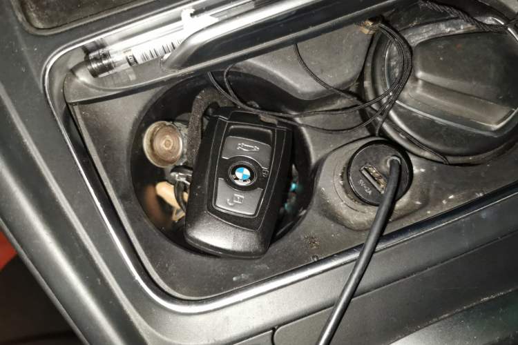 Used BMW 3 Series 2016 316Li Fashion Model Vehicle Key