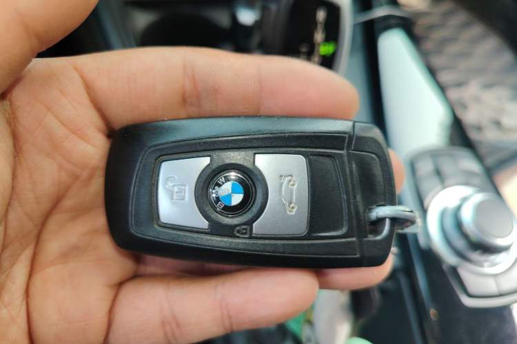 Used BMW 3 Series 2016 320Li Fashion Model Vehicle Key
