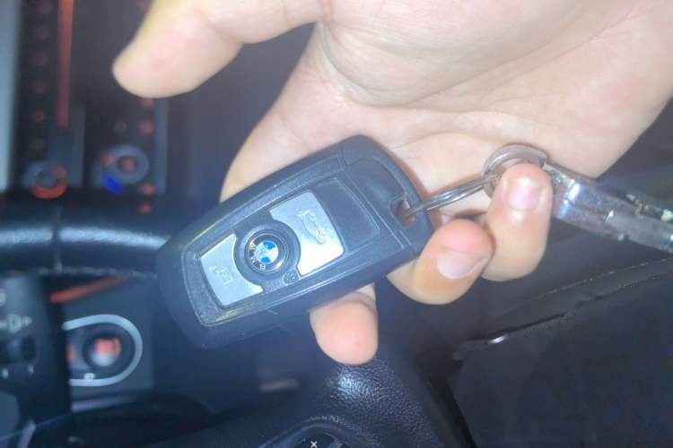 Used BMW 3 Series 2016 320Li Ambition Model Vehicle Key